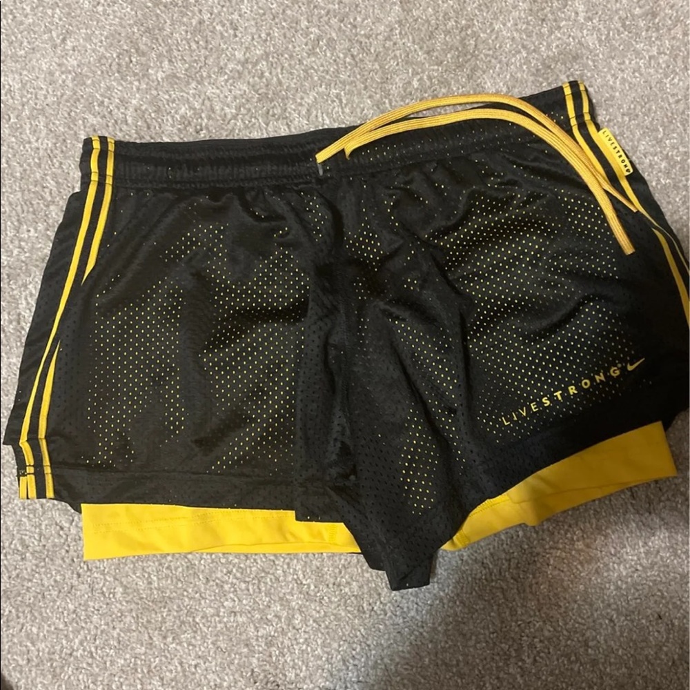Athletic shorts